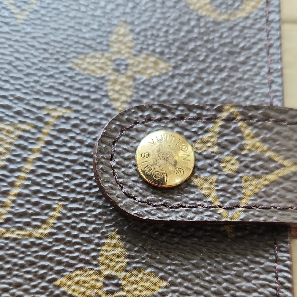 Louis Vuitton Monogram Brown Small Agenda - Picture 2 of 11